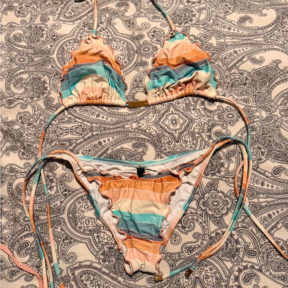Striped Multicolor Bikini Set - Picture 3 of 6